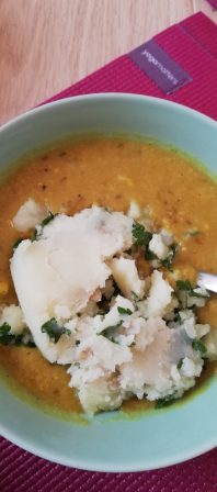 vegan golden cauli dhal soup & parsley mash